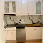 Maxus Apts *