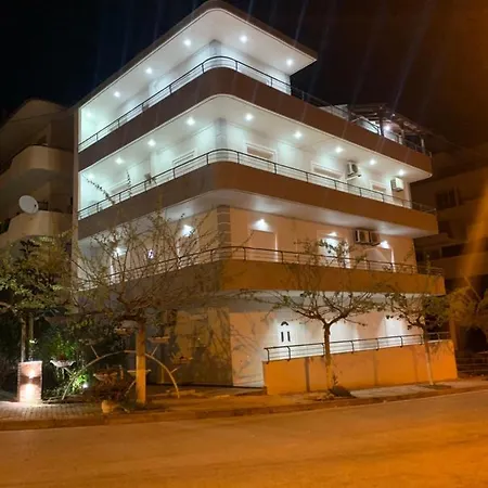 Maxus Apts 公寓 Sarandë