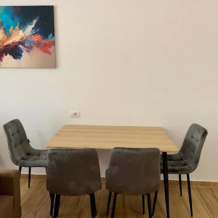 Maxus Apts Lejlighed *