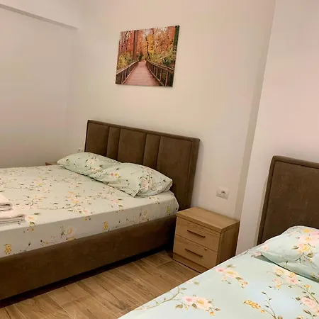 Maxus Apts Апартаменты Саранда